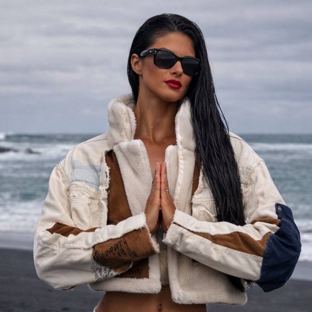 Plushlani Cropped Shearling Coat ( M)